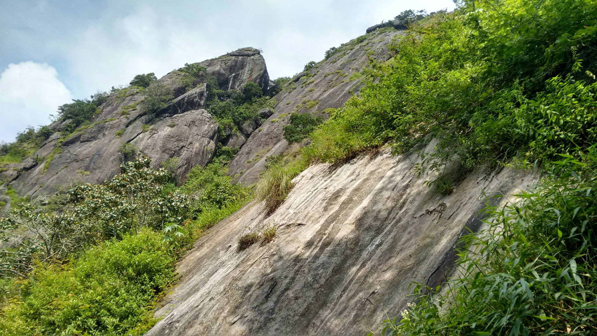 Edakkal Caves Wayanad Transpotation